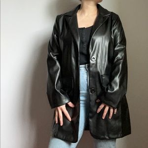 Trendy Faux Leather Long Blazer